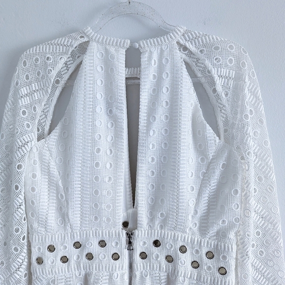 Bardot White Grommet Dress Size 10 Large - Picture 8 of 8